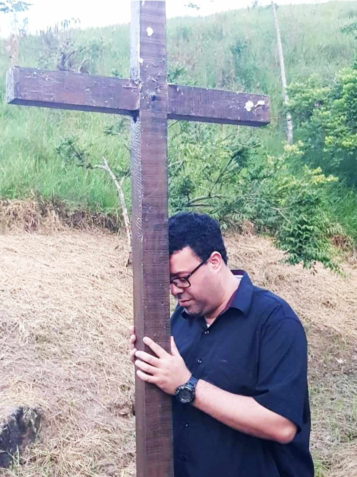 Seher Marcos Tadeu Teixeira im Gebet